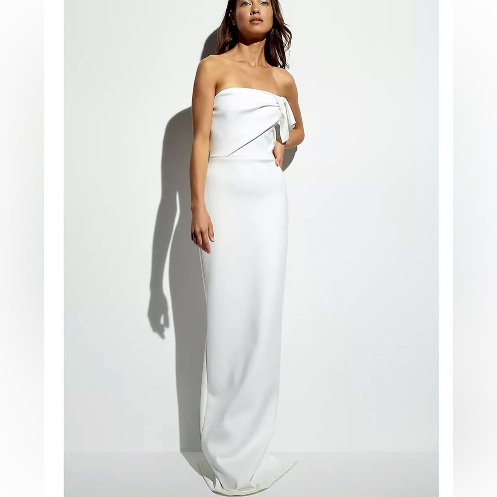 NWT Black Halo White Divina Gown